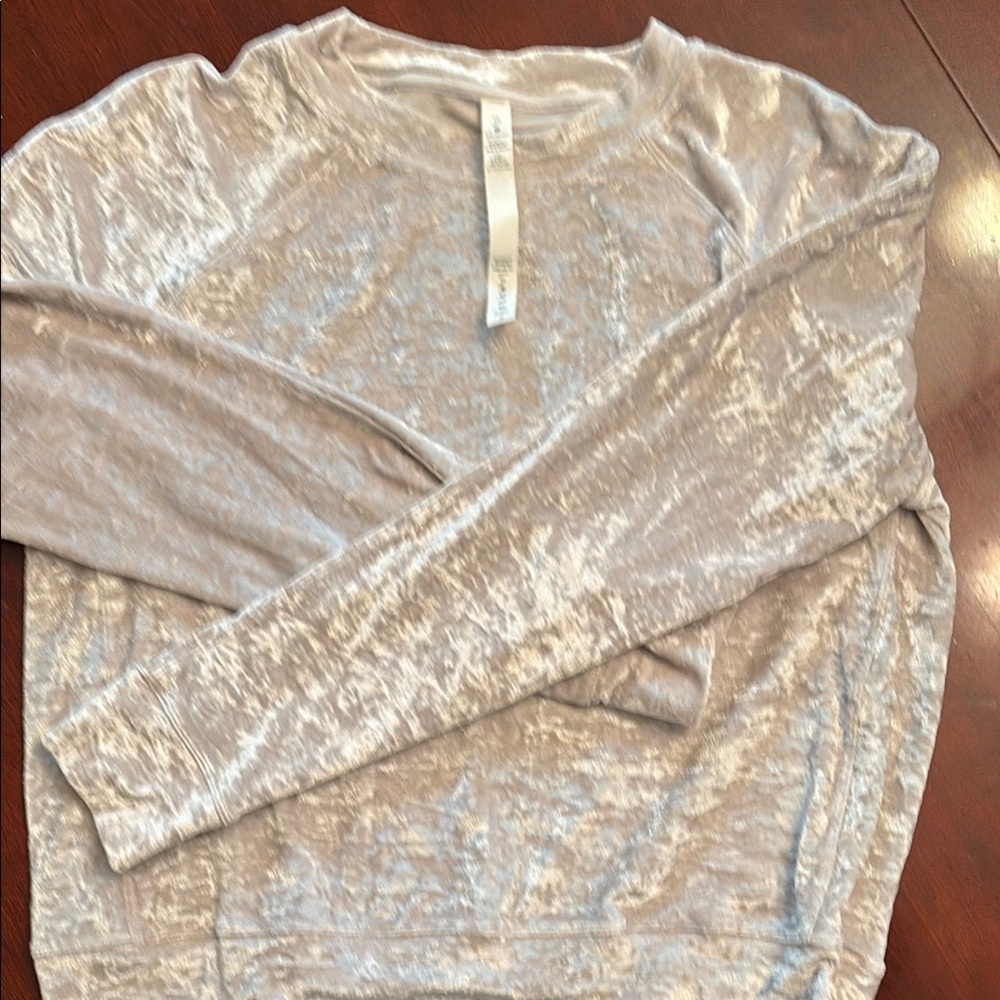 Lulu soft sweatshirt